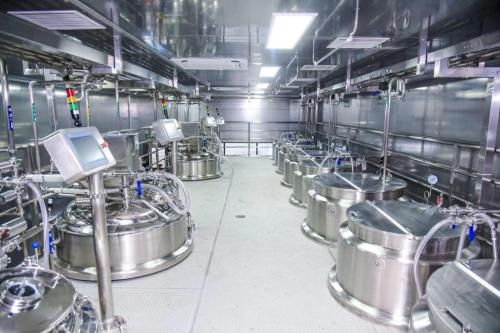 韩愢亮相第28届上海美博会 以植萃与科技彰显健康染发科研实力